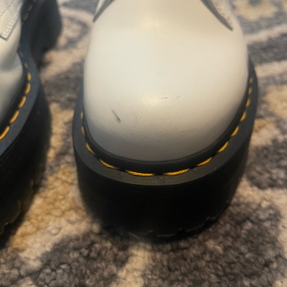 Dr Martens boots - Picture 2 of 6